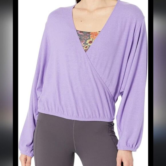 NWT Beyond Yoga Wrapped Up Pullover Top Purple Size XL - Picture 2 of 7